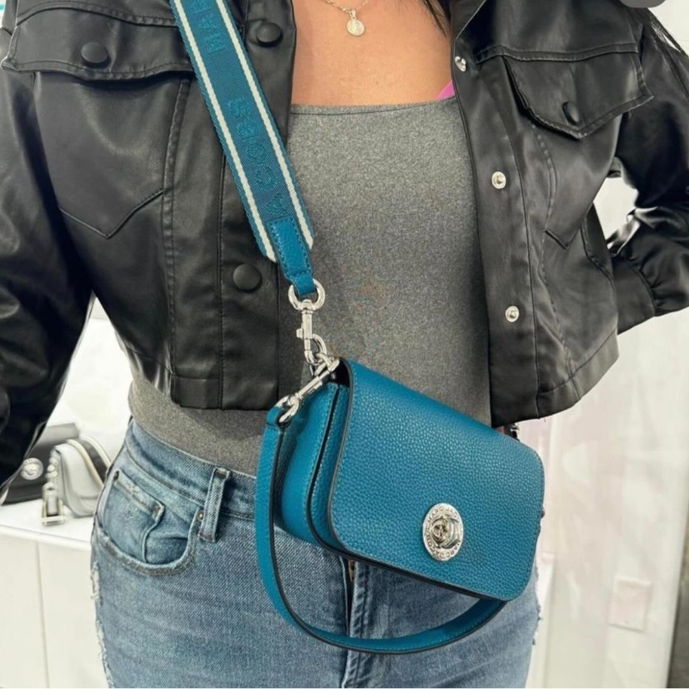 Marc Jacobs Small Leather Turnlock 2 Way Crossbody